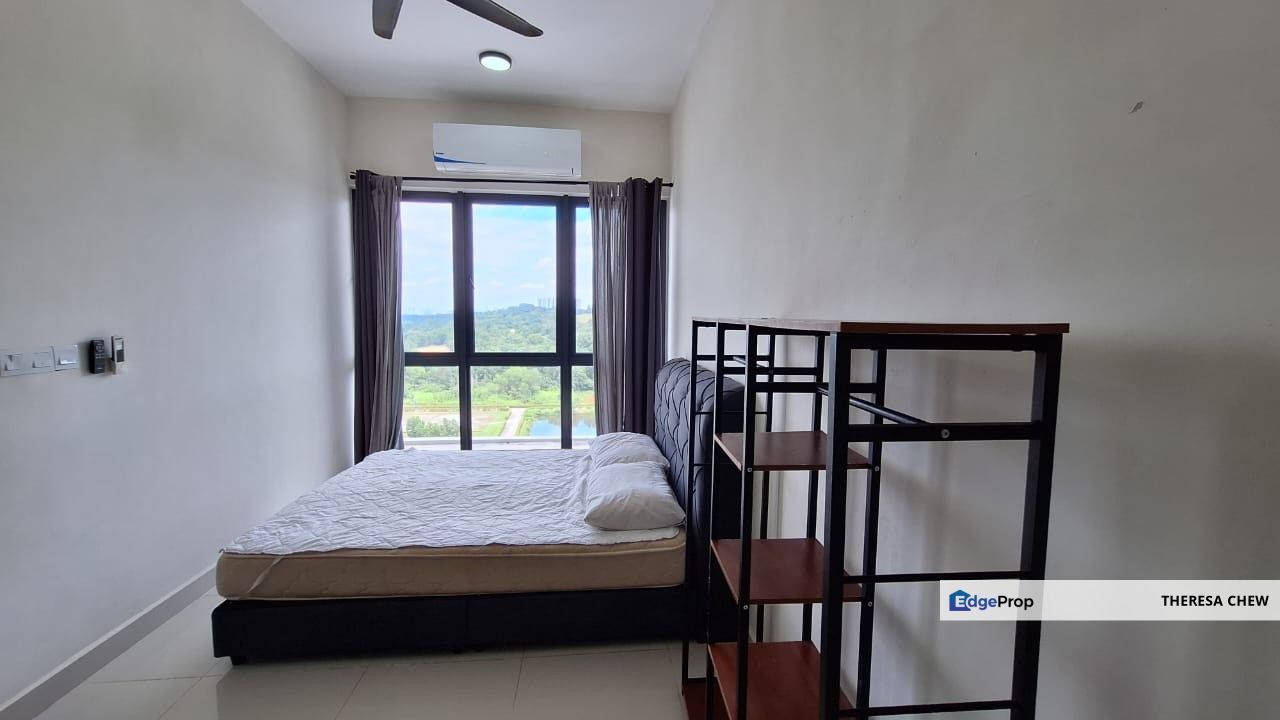 Core Soho Suites Studio Partially Furnished, Selangor, Sepang