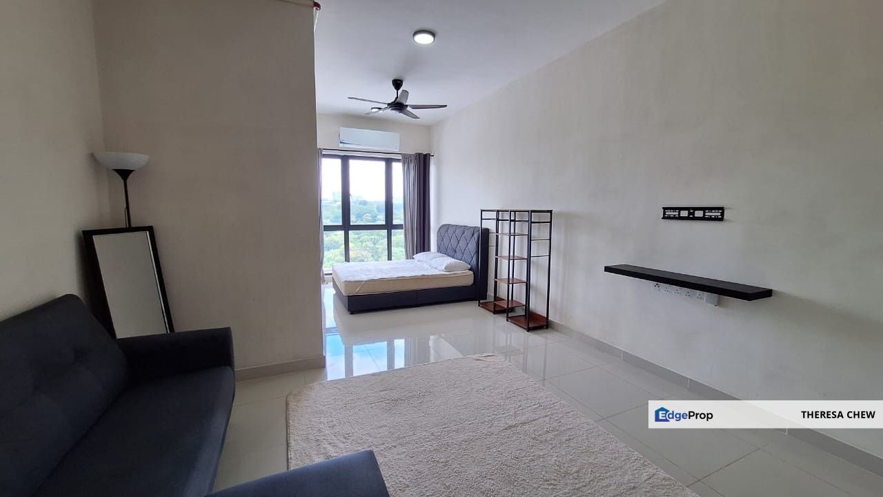 Core Soho Suites Studio Partially Furnished, Selangor, Sepang