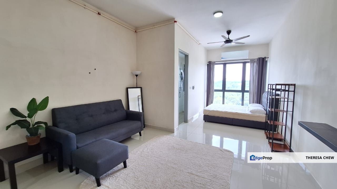 Core Soho Suites Studio Partially Furnished, Selangor, Sepang