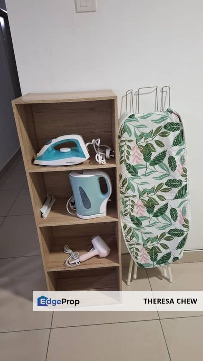 The Meadow Park Fully Furnished 4-Room Ensuite 2 Parkings Free Wifi, Perak, Kampar