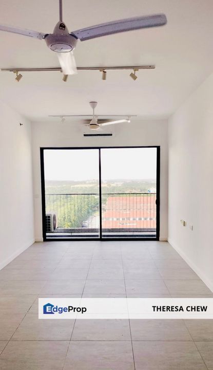 Partially Furnished Unit at Bell Suites, Selangor, Sepang