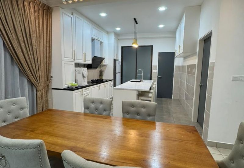 Ayden Townhouse Warisan Puteri