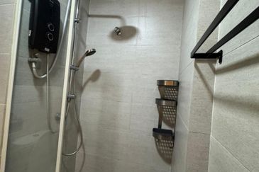 Ayden Townhouse Warisan Puteri