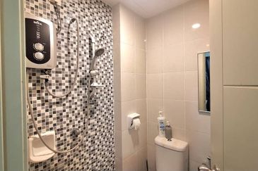 Meadow Park Town Villa 4-Bedroom Ensuite With Dual Parking Spaces