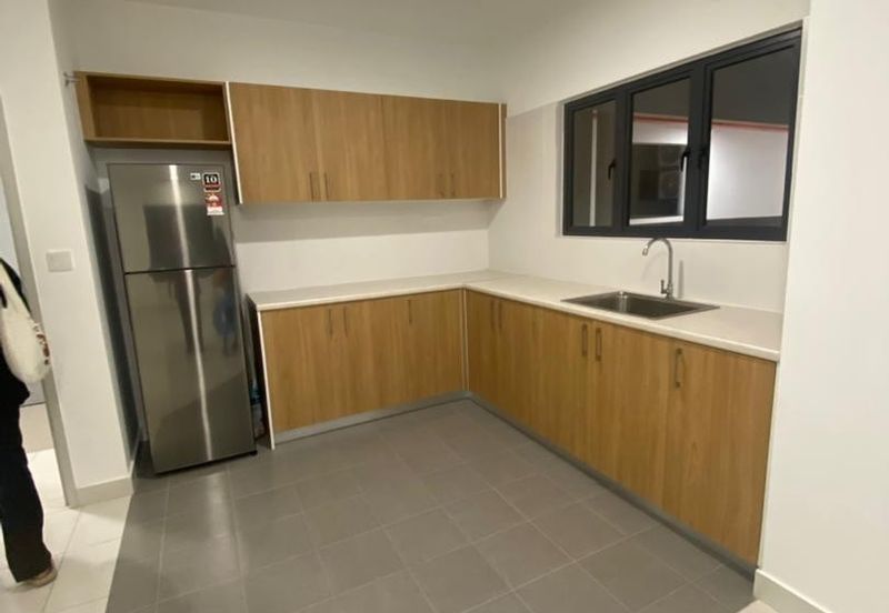 Arena Residences @ Warisan Puteri