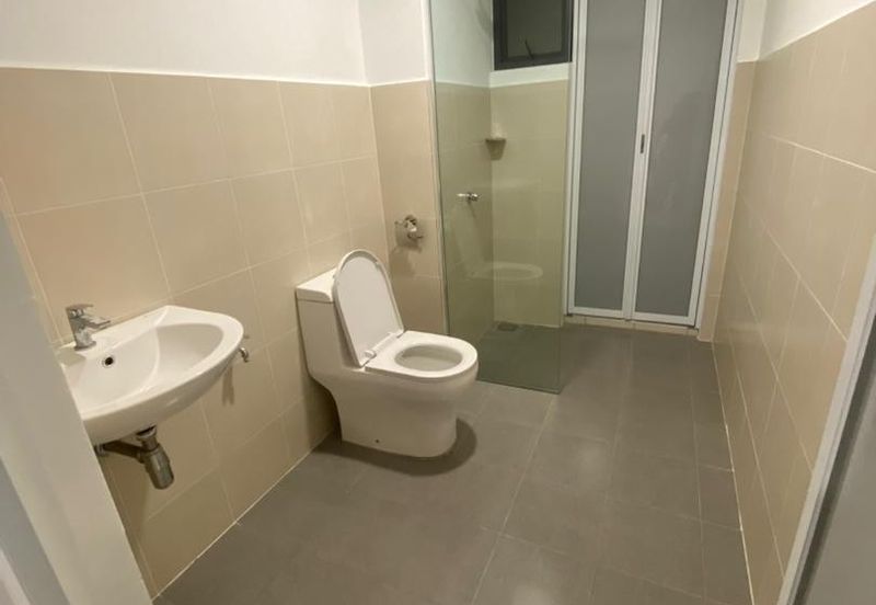 Arena Residences @ Warisan Puteri