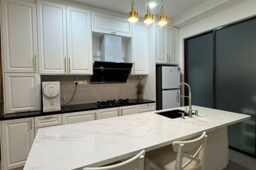 Ayden Townhouse Warisan Puteri