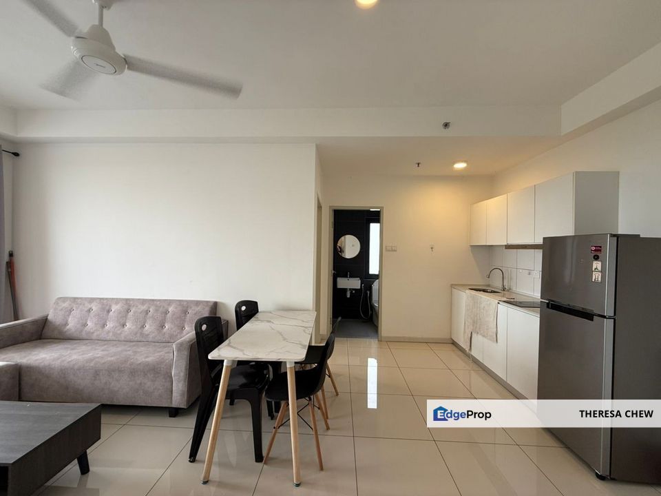 Horizon Suites 2-Room Partially Furnished, Selangor, Dengkil