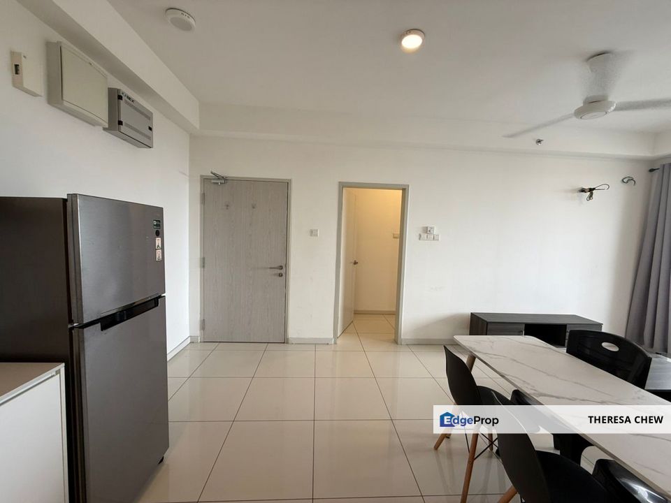 Horizon Suites 2-Room Partially Furnished, Selangor, Dengkil