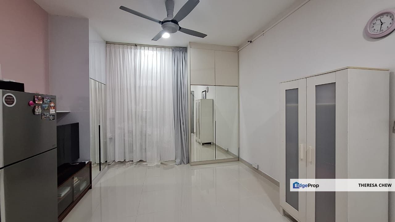 Core Soho Suites Renovated Studio With 2 Parking, Selangor, Sepang