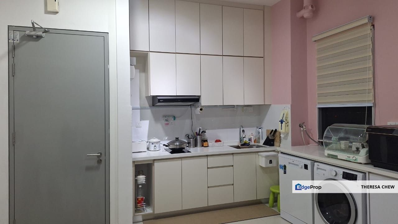 Core Soho Suites Renovated Studio With 2 Parking, Selangor, Sepang