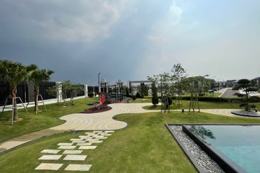 Nara courtyard homes partial furnish for Rent 