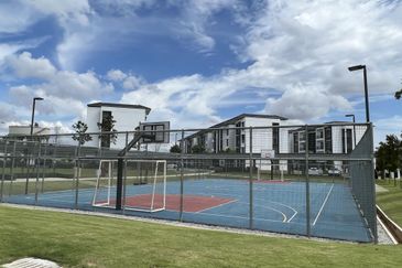 Nara courtyard homes partial furnish for Rent 