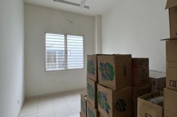 Jalan Setia Indah U13/12F