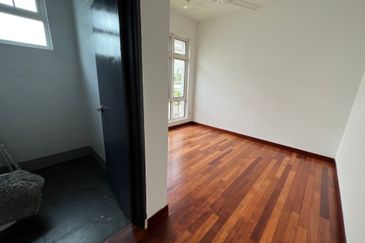 Casa Idaman, Setia Alam