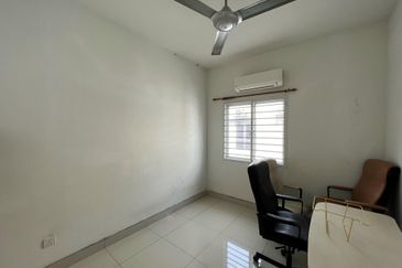 Jalan Setia Impian U13/7