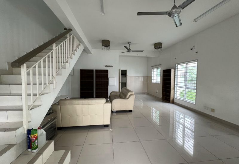 Jalan Setia Impian U13/7