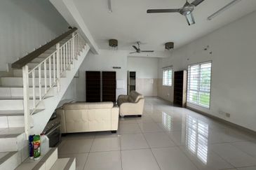 Jalan Setia Impian U13/7