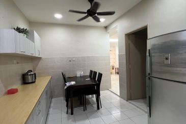 Jalan Setia Impian U13/8B