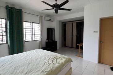 Jalan Setia Impian U13/8B