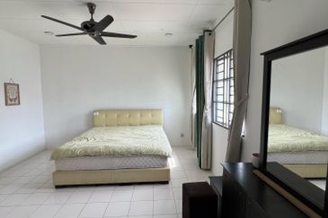 Jalan Setia Impian U13/8B