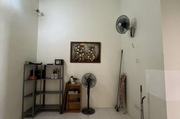 Jalan Setia Impian U13/8B