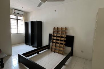 Jalan Setia Impian U13/8B