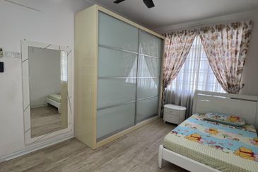 Jalan Setia Impian U13/6F