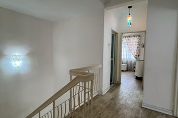 Jalan Setia Impian U13/6F