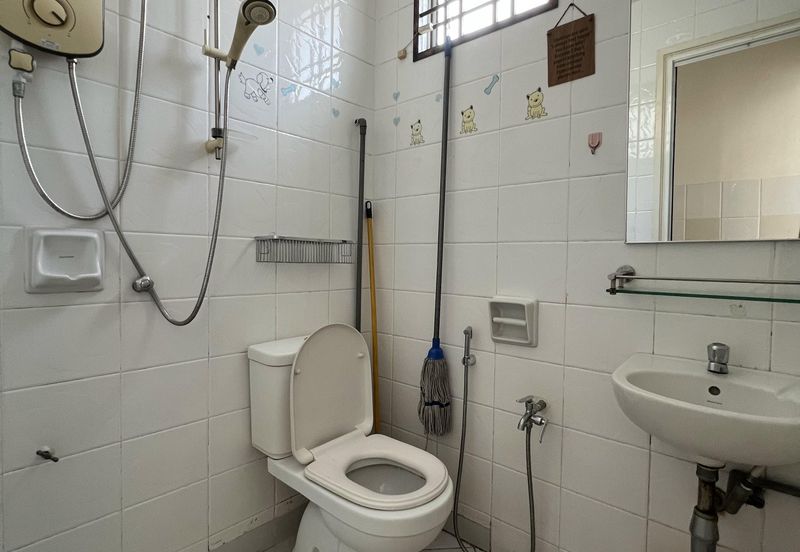 Jalan Setia Impian U13/6F