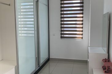 Elmeri (Dillenia Series), Setia Alam