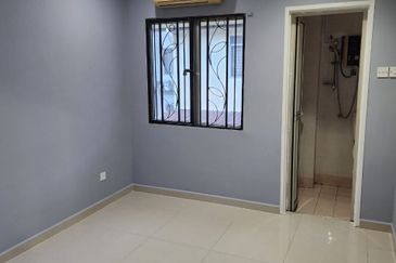 Jalan Setia Impian U13/5F