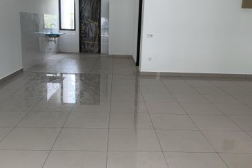 ATHIRA, Bandar Bukit Raja