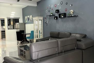 Jalan Setia Permai U13/43