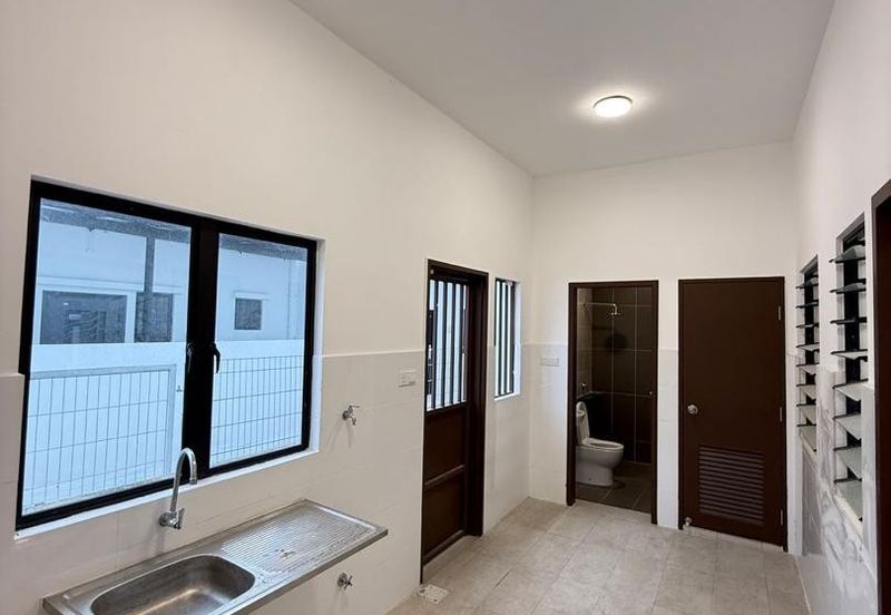 Setia Utama 3 endlot house for Sale 