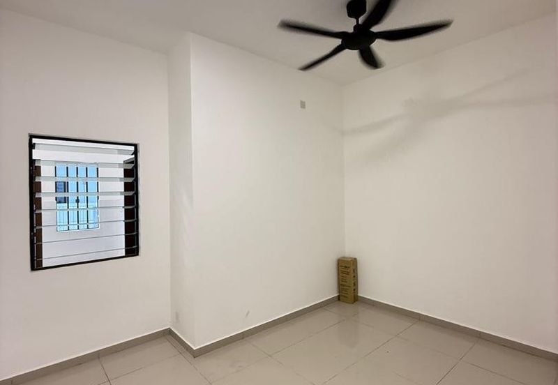 Setia Utama 3 endlot house for Sale 