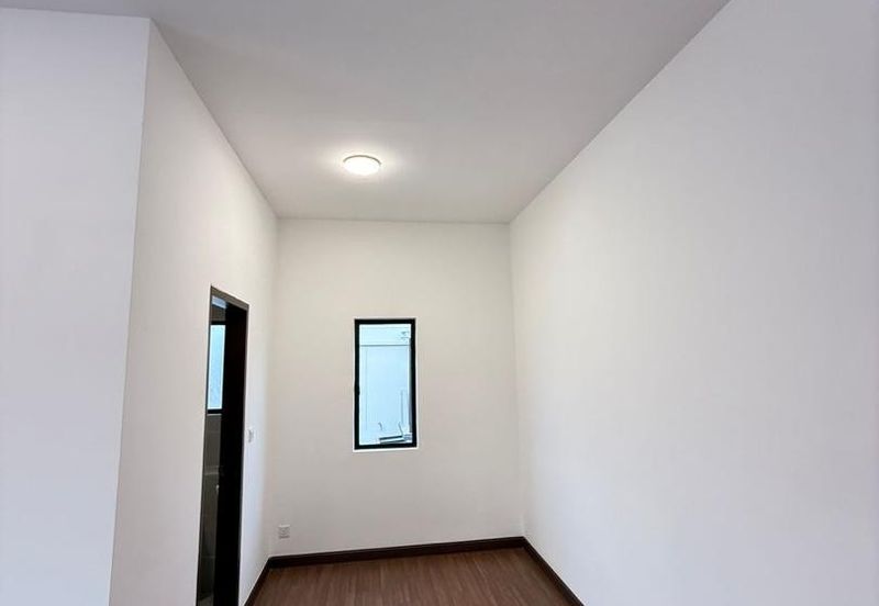 Setia Utama 3 endlot house for Sale 