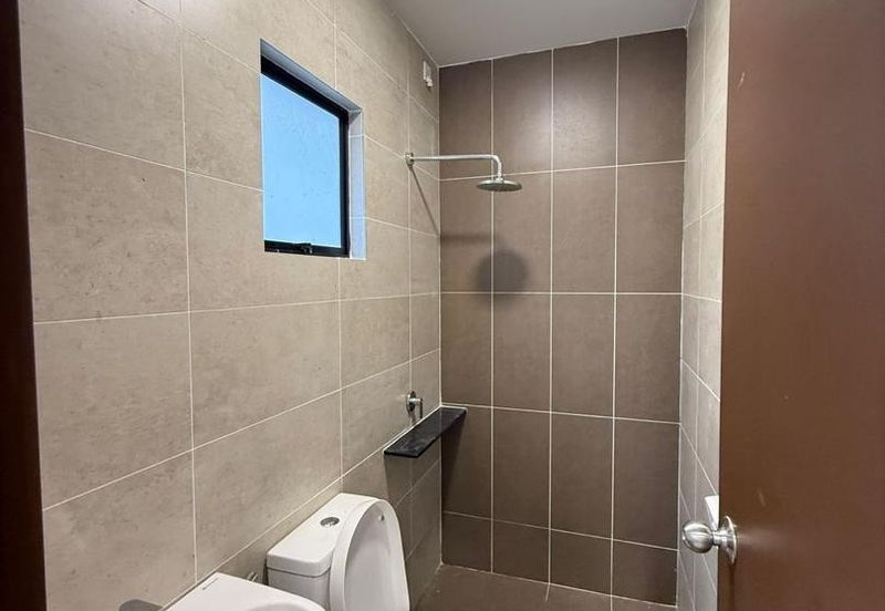 Setia Utama 3 endlot house for Sale 