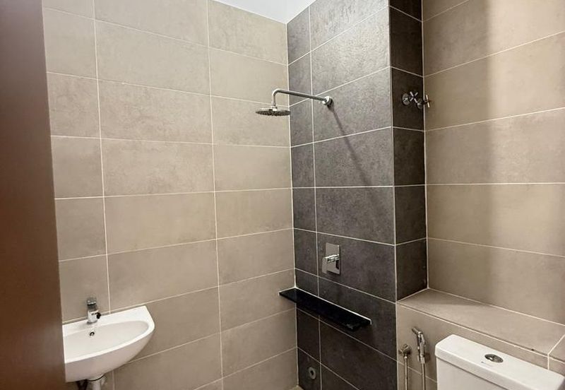 Setia Utama 3 endlot house for Sale 