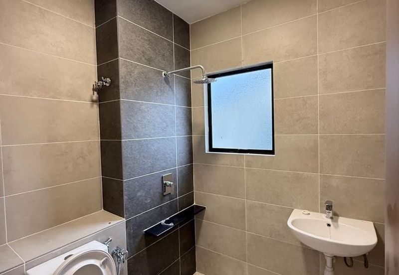 Setia Utama 3 endlot house for Sale 