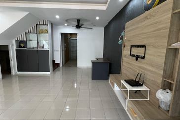 Jalan Setia Indah U13/11C