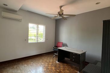 Jalan Setia Indah U13/11C