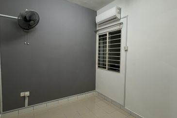 Jalan Setia Indah U13/11C