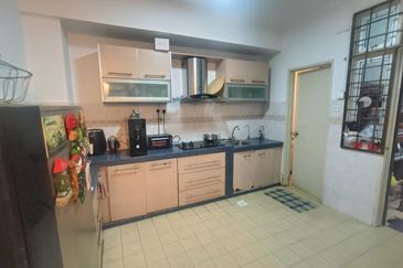 Jalan Setia Impian U13/5P