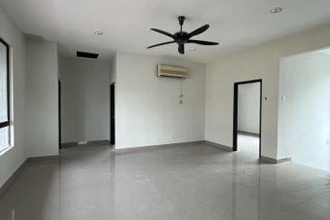 Aman Perdana Bungalow double storey for Sale