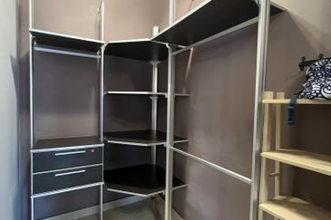 Jalan Setia Indah U13/10