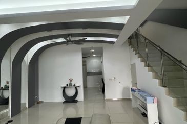 Jalan Setia Indah U13/10