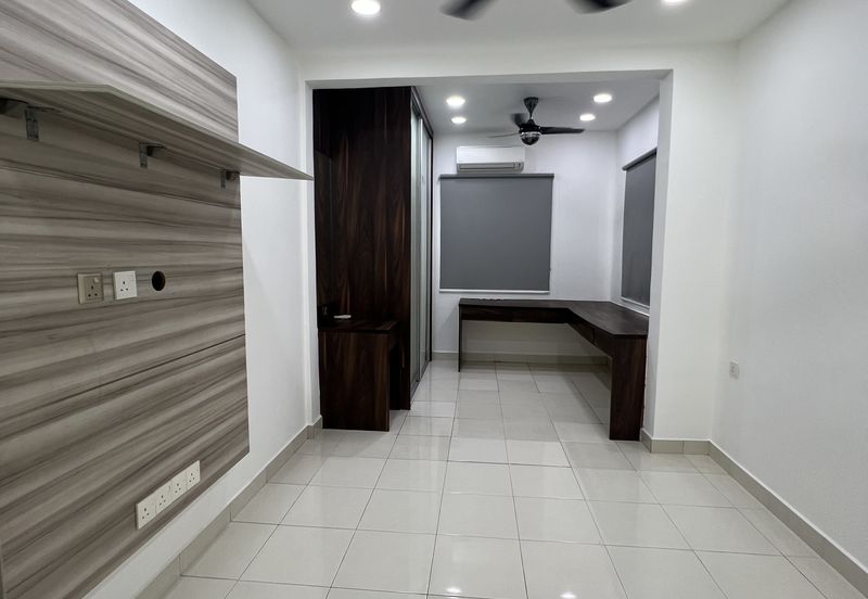 Jalan Setia Impian U13/7