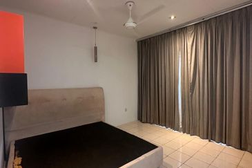 Jalan Setia Indah U13/11H