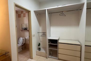 Jalan Setia Indah U13/11H